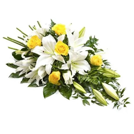 CENTRO FUNERARIO DE LILIUM Y 10 ROSAS AMARILLAS