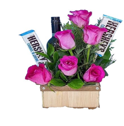 ARREGLO DE 6 ROSAS VINO Y CHOCOLATE