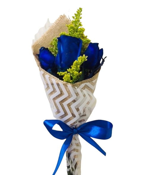 RAMO DE 3 ROSAS AZULES