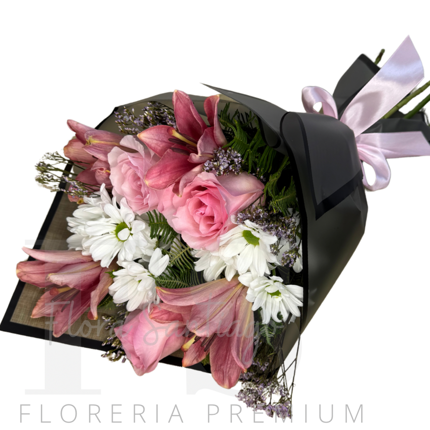 RAMO CON LILIUMS, ROSAS Y MABLES EN TONOS ROSADOS