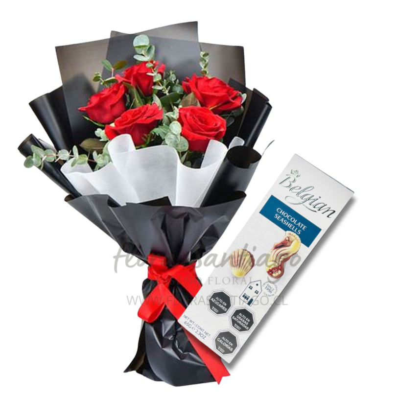 Ramo de 5 rosas rojas y bombones