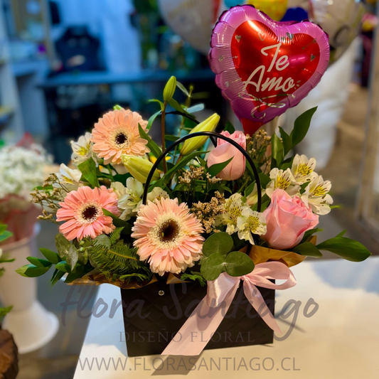 Cartera con flores