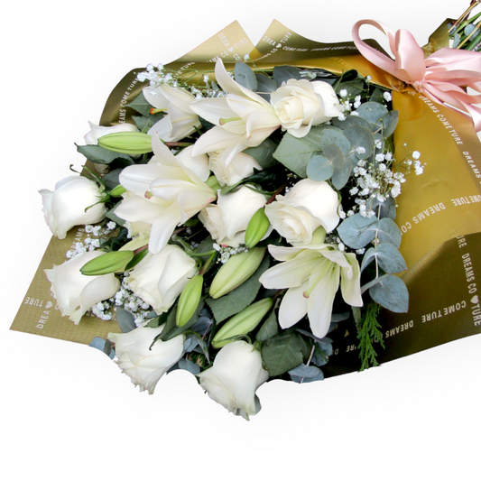Ramo de 10 rosas blancas y 6 liliums blanco