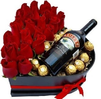 BOX DE 12 ROSAS ACOMPAÑADO DE BAILEYS Y FERREROS