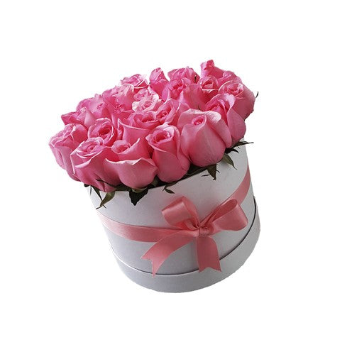 BOX TERNURA DE 12 ROSAS IMPORTADAS