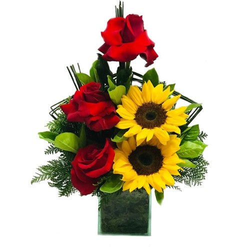 CUBO DE 3 ROSAS Y 2 GIRASOLES