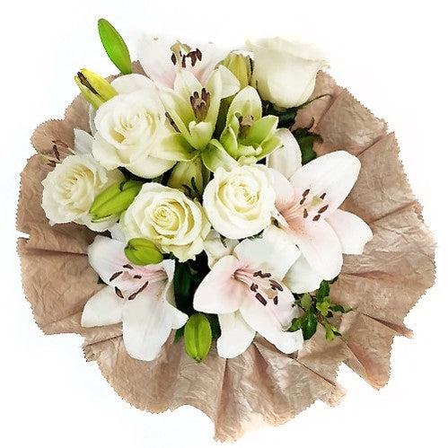 RAMO DE 6 ROSAS Y LILIUM